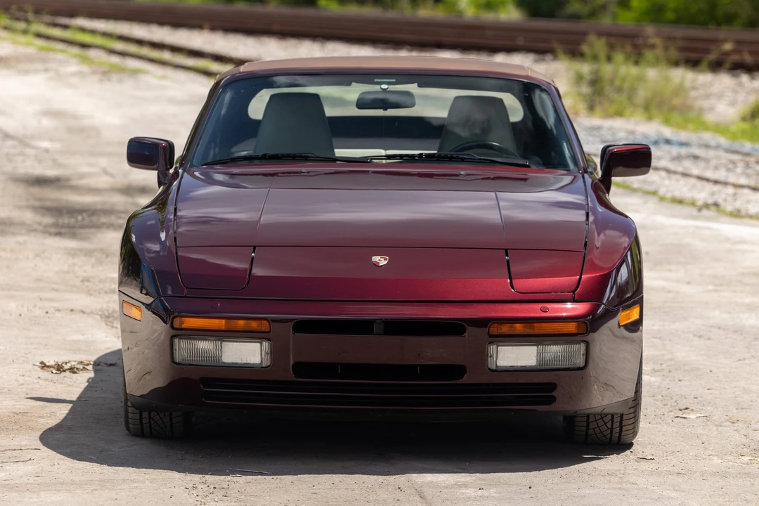 1990 Porsche 944 S2 - Image 8 of 31