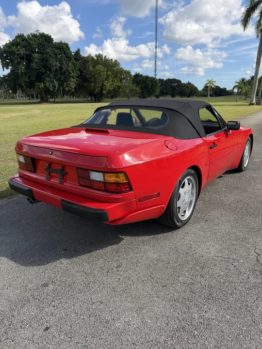 1990 Porsche 944 S2 - Image 15 of 31