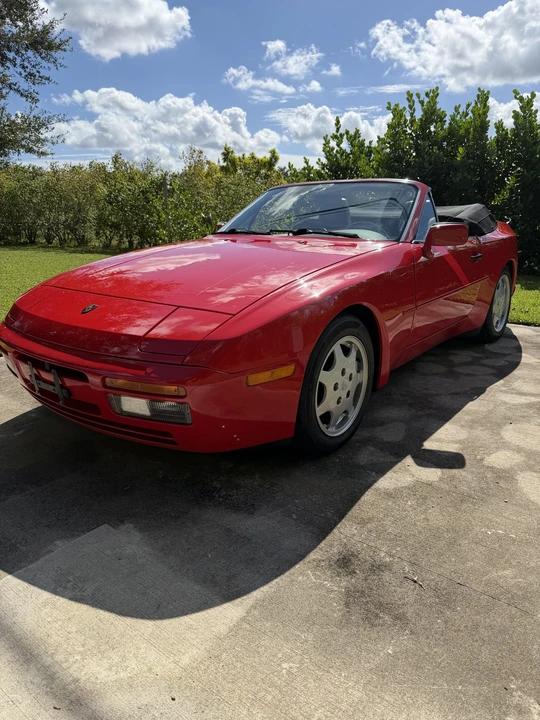 1990 Porsche 944 S2 - Image 2 of 31