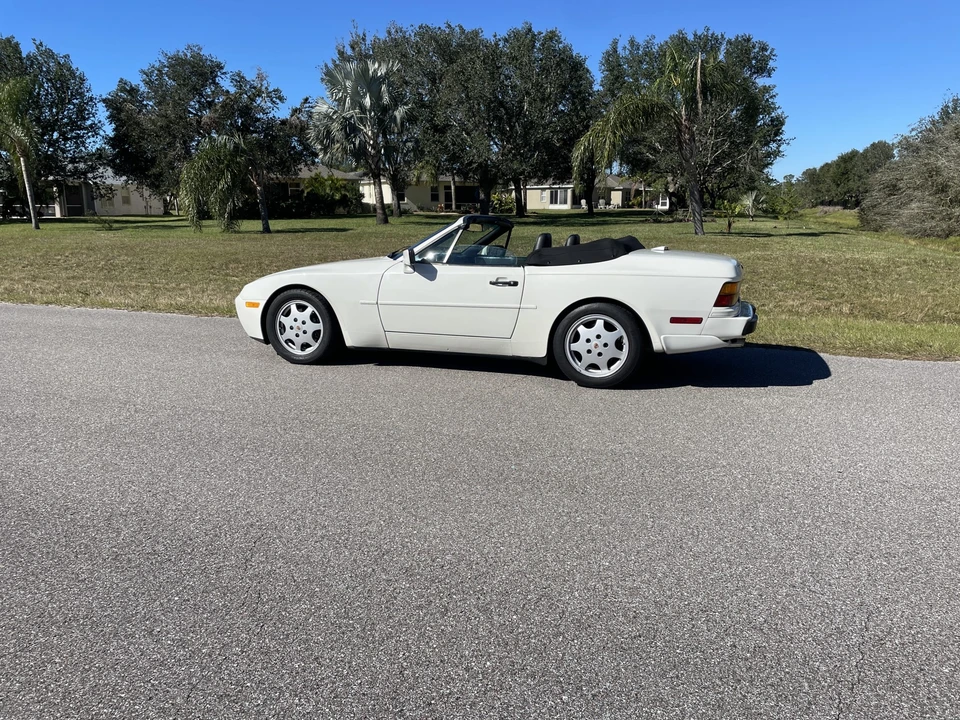 1990 Porsche 944 S2 - Image 19 of 31