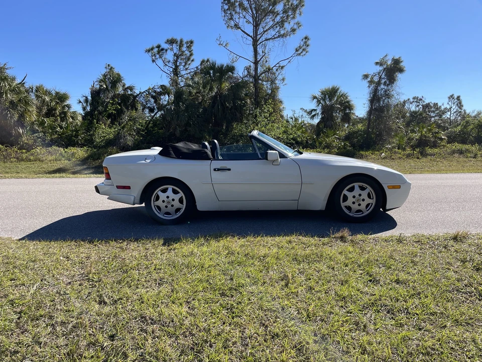 1990 Porsche 944 S2 - Image 7 of 31