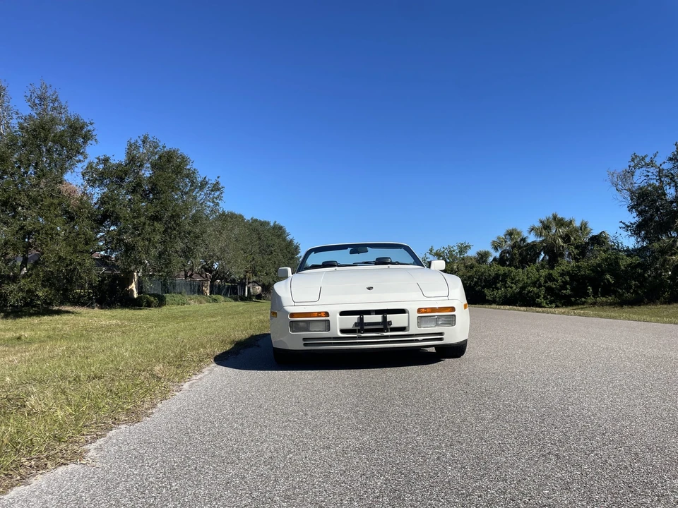 1990 Porsche 944 S2 - Image 3 of 31