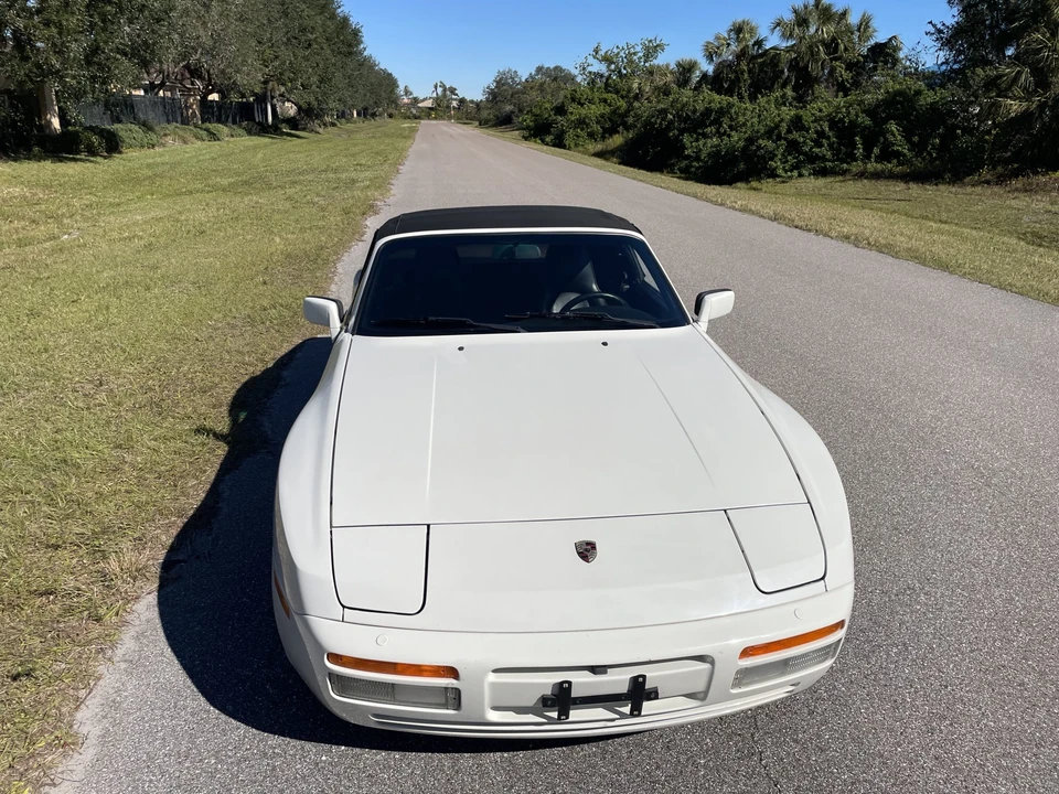 1990 Porsche 944 S2 - Image 25 of 31