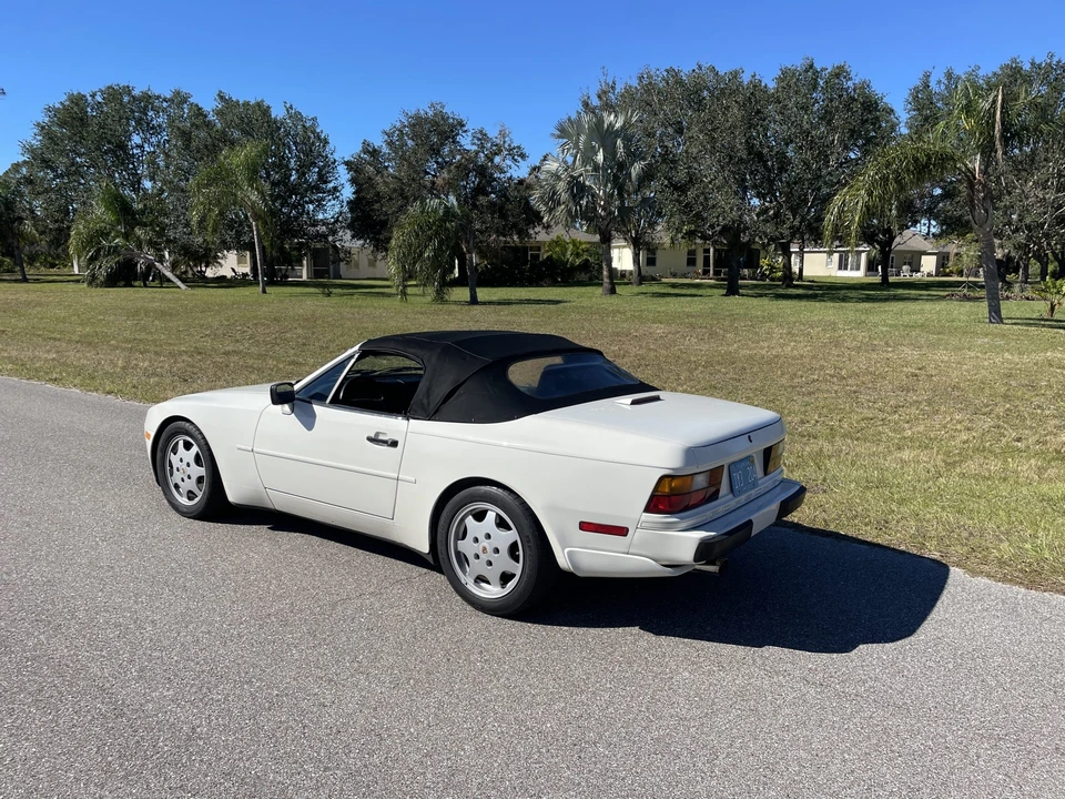 1990 Porsche 944 S2 - Image 30 of 31