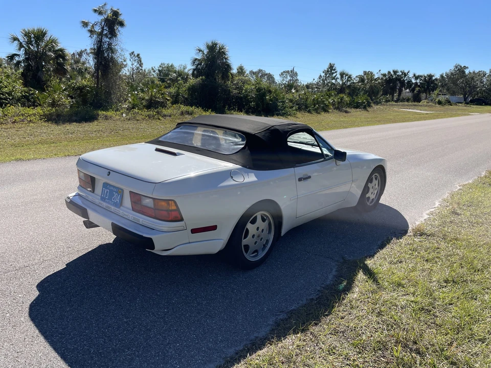 1990 Porsche 944 S2 - Image 28 of 31