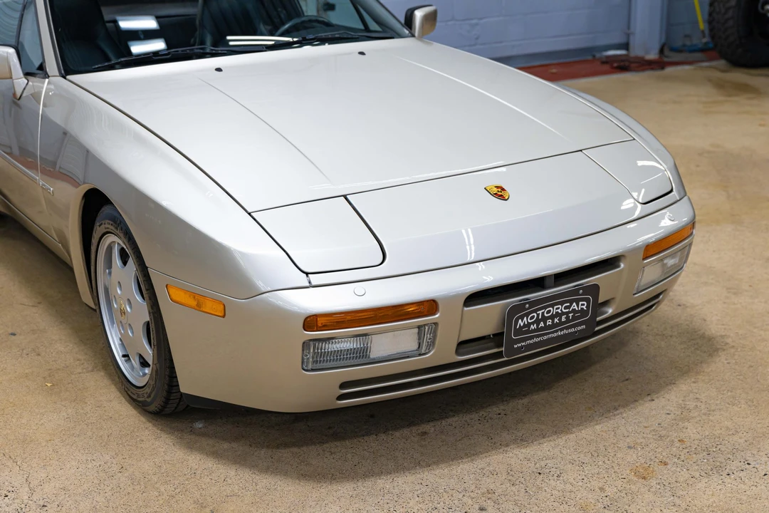1990 Porsche 944 S2 - Image 19 of 31
