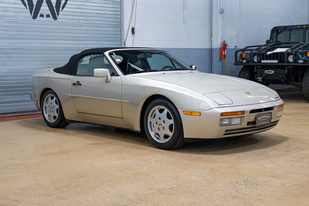 1990 Porsche 944 S2 - Image 4 of 31