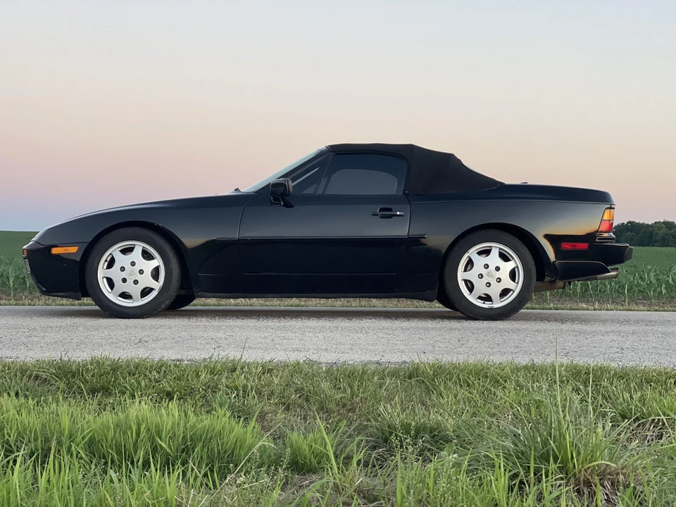 1990 Porsche 944 S2 - Image 5 of 31