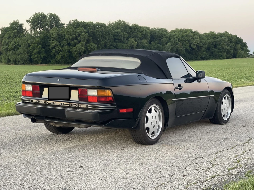 1990 Porsche 944 S2 - Image 11 of 31