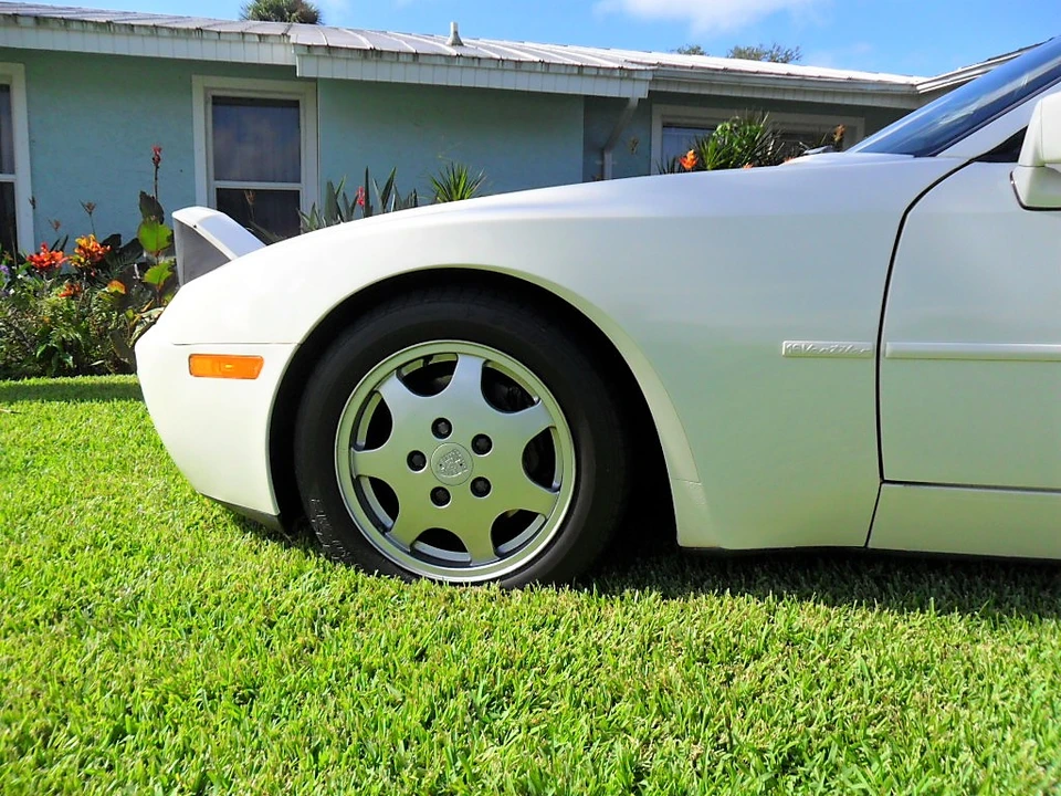 1990 Porsche 944 S2 - Image 18 of 31
