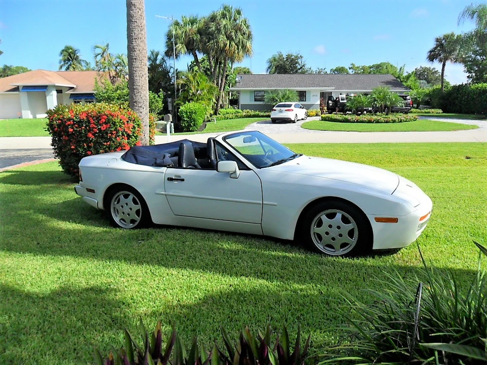 1990 Porsche 944 S2 - Image 11 of 31