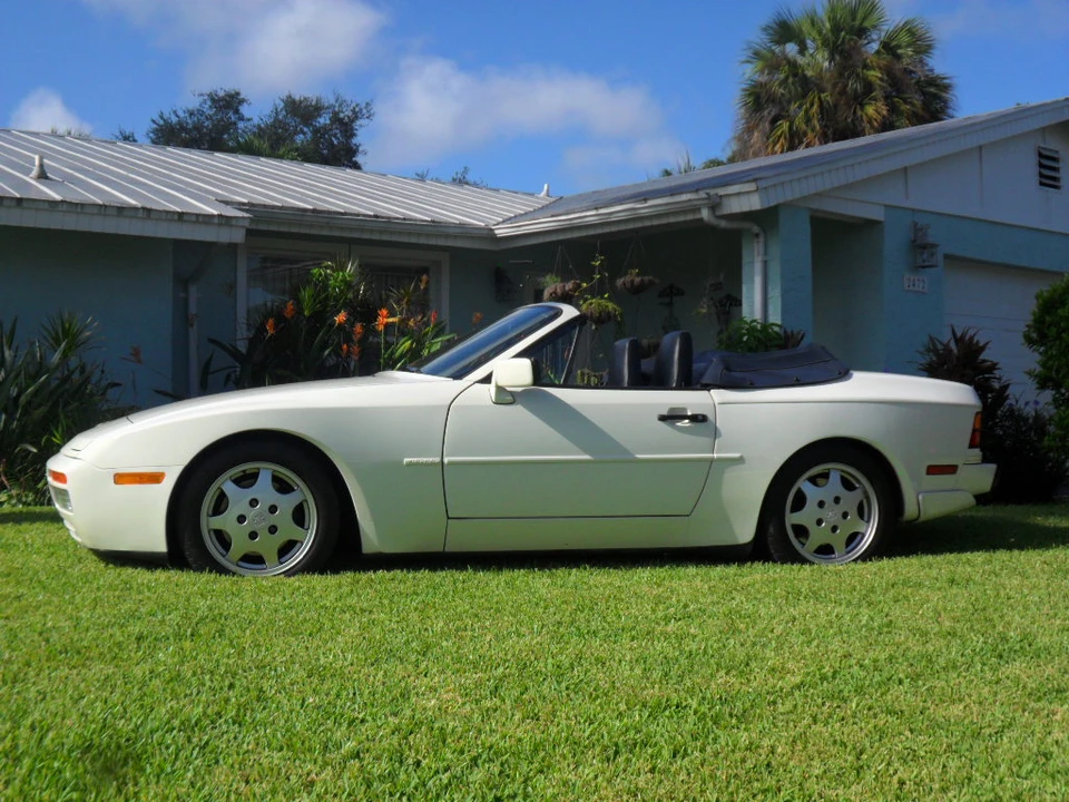 1990 Porsche 944 S2 - Image 4 of 31