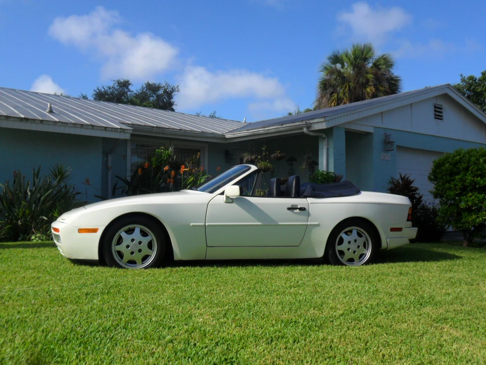 1990 Porsche 944 S2 - Image 5 of 31