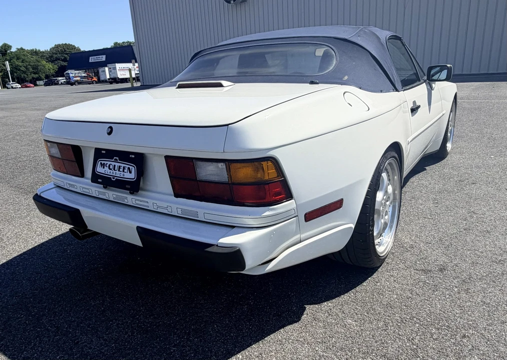 1990 Porsche 944 S2 - Image 23 of 31