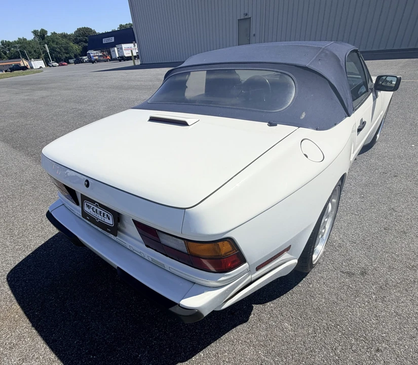 1990 Porsche 944 S2 - Image 25 of 31