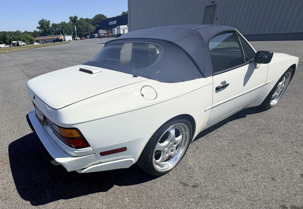 1990 Porsche 944 S2 - Image 20 of 31