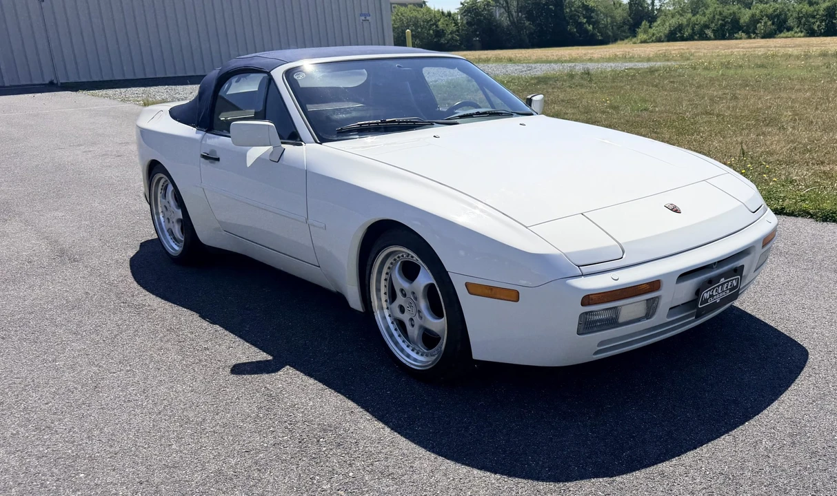1990 Porsche 944 S2 - Image 14 of 31