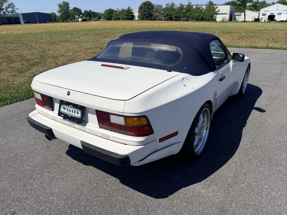 1990 Porsche 944 S2 - Image 22 of 31