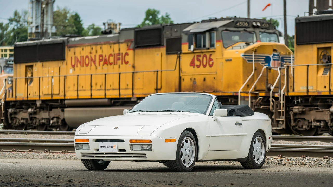 1990 Porsche 944 S2 - Image 4 of 31