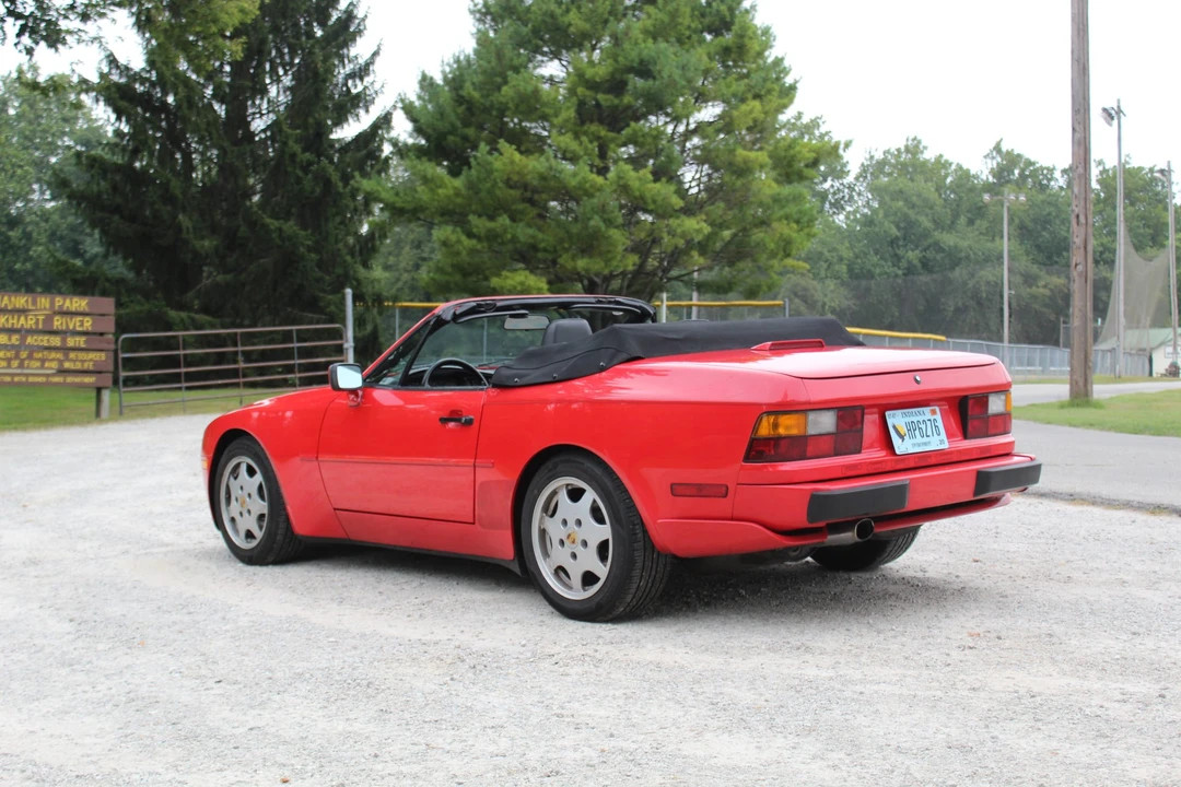 1990 Porsche 944 S2 - Image 5 of 31