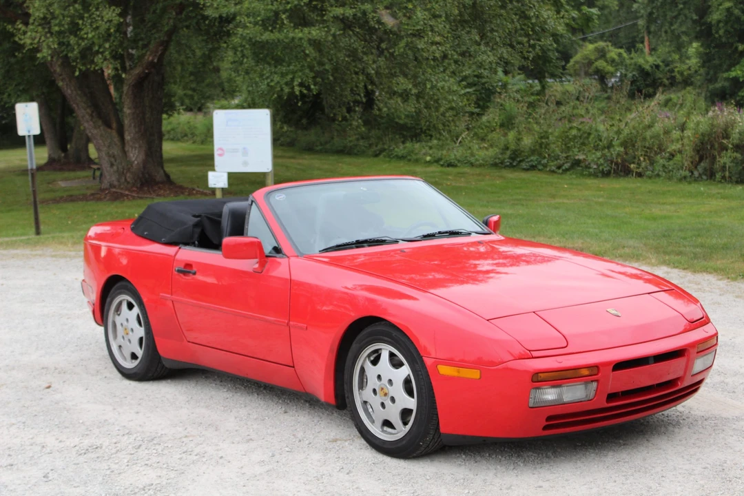 1990 Porsche 944 S2 - Image 9 of 31