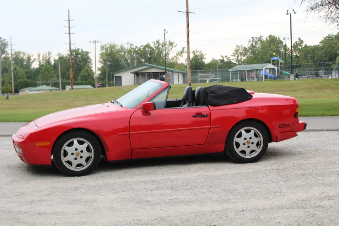 1990 Porsche 944 S2 - Image 3 of 31