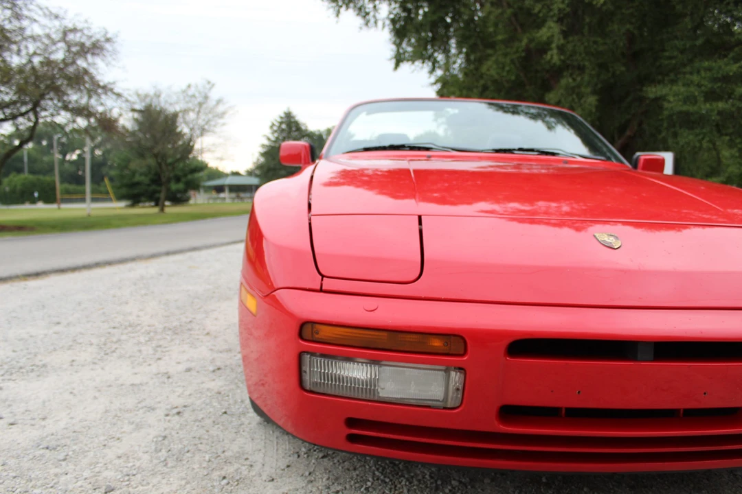 1990 Porsche 944 S2 - Image 14 of 31