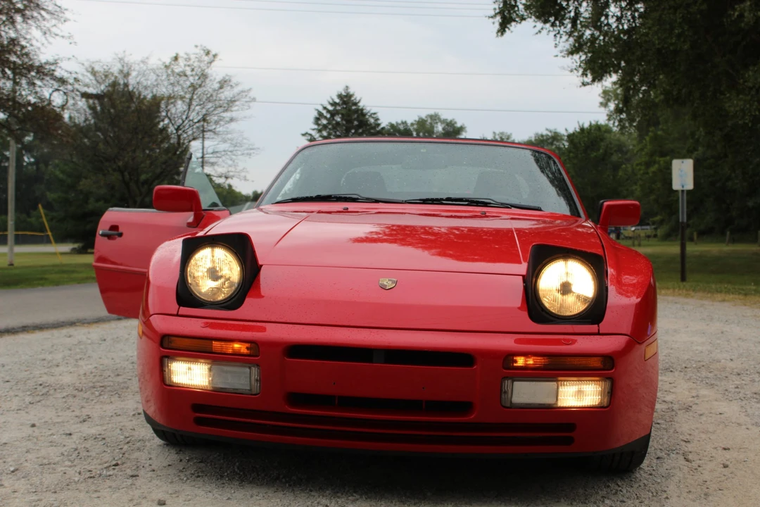 1990 Porsche 944 S2 - Image 11 of 31
