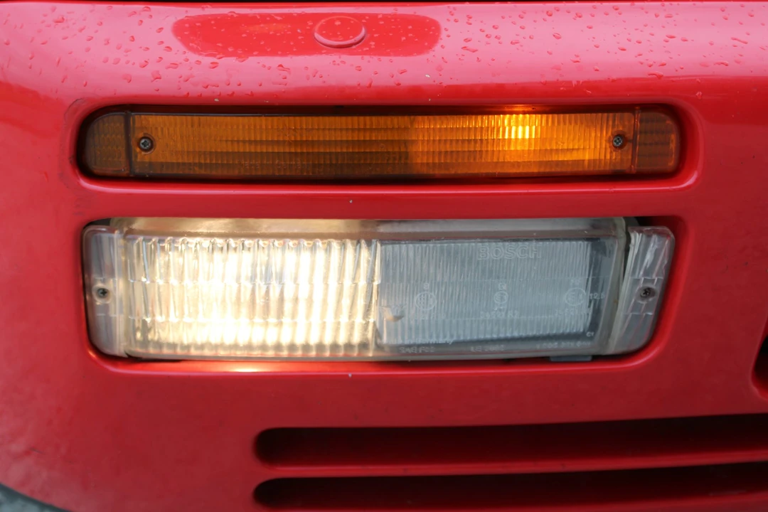 1990 Porsche 944 S2 - Image 16 of 31