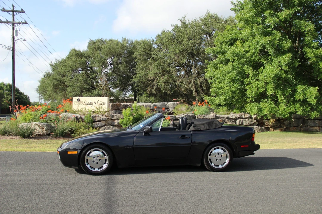 1990 Porsche 944 S2 - Image 4 of 31