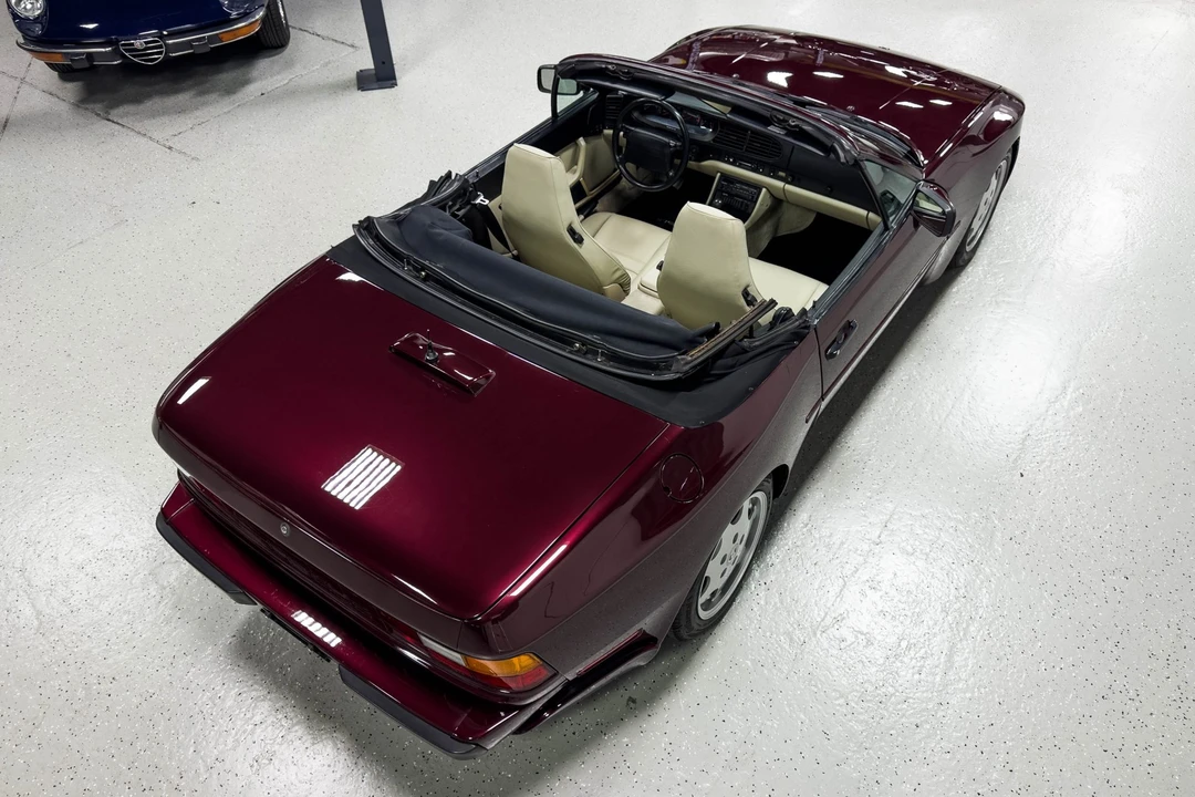 1990 Porsche 944 S2 - Image 29 of 31