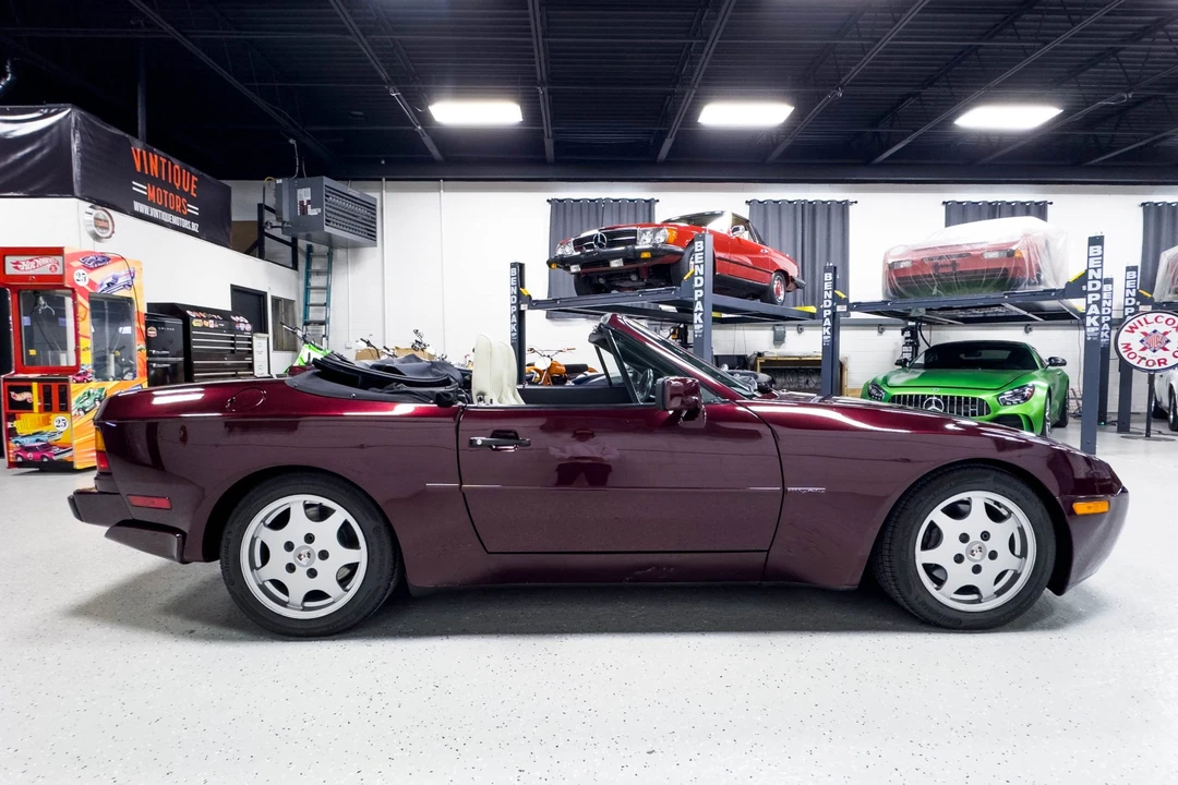 1990 Porsche 944 S2 - Image 9 of 31