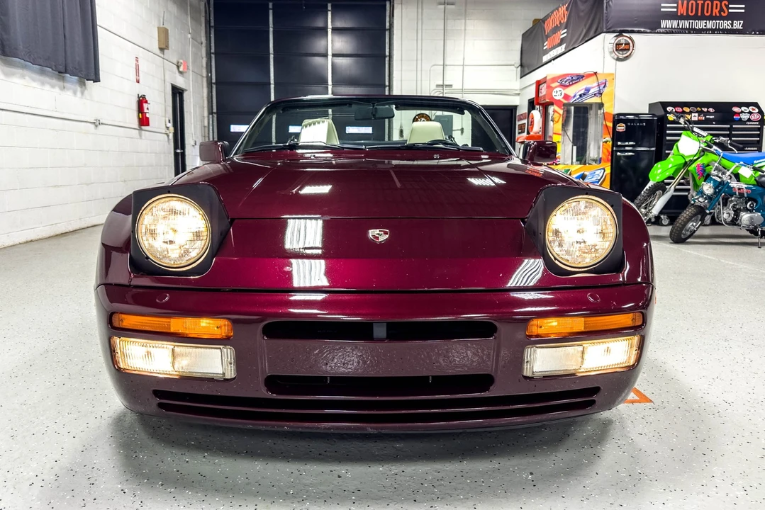 1990 Porsche 944 S2 - Image 3 of 31