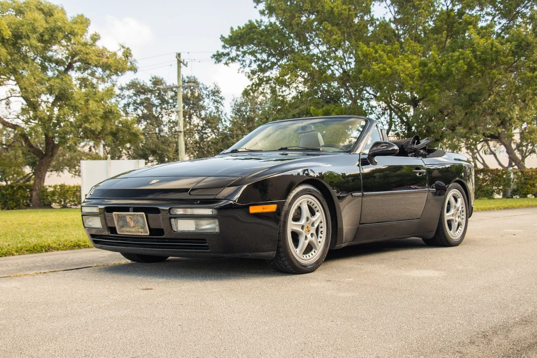 1990 Porsche 944 S2 - Image 5 of 31