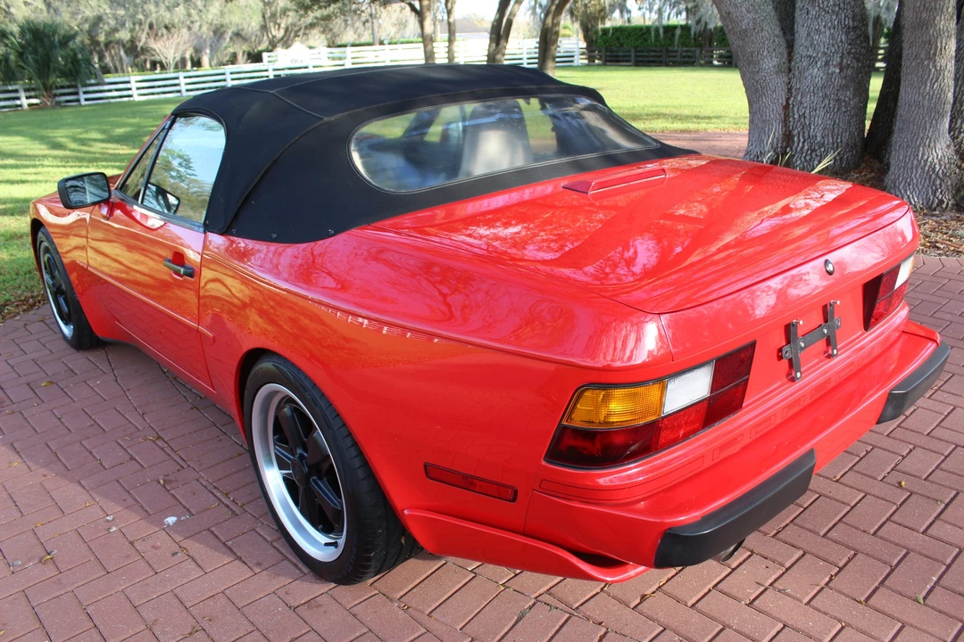 1990 Porsche 944 S2 - Image 7 of 31