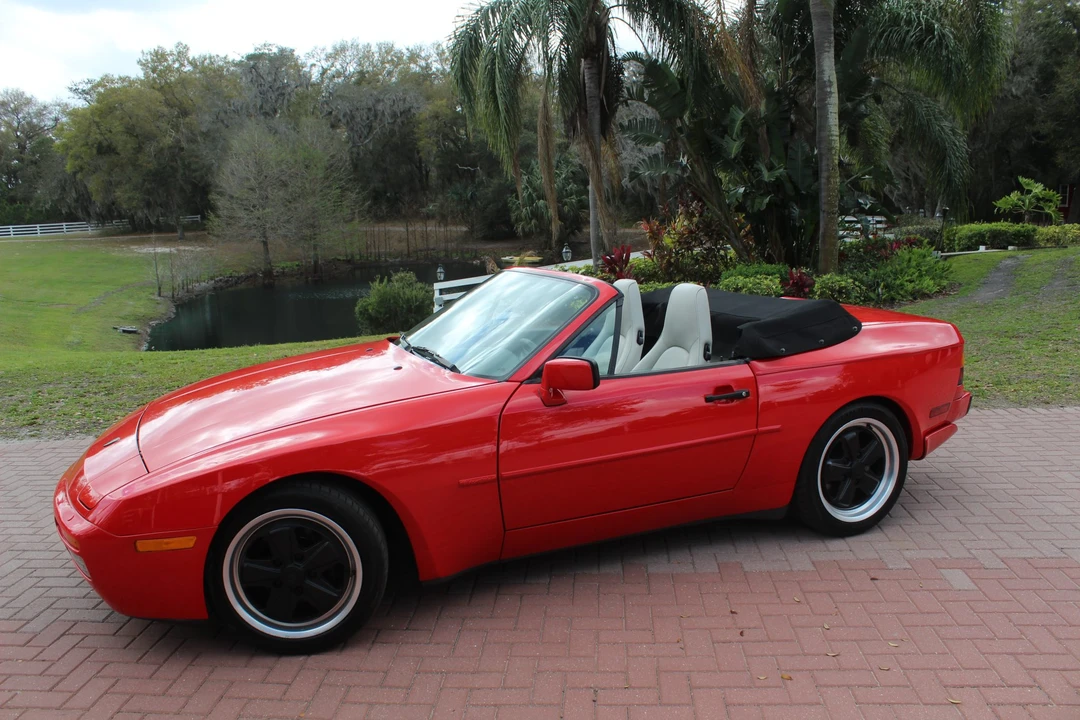 1990 Porsche 944 S2 - Image 12 of 31
