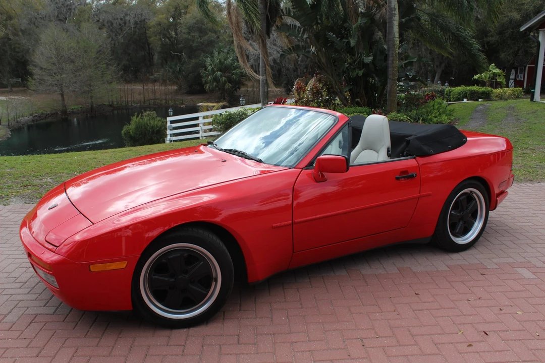 1990 Porsche 944 S2 - Image 10 of 31