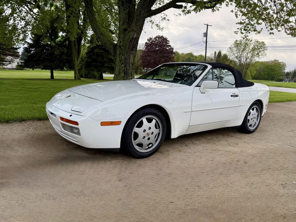 1990 Porsche 944 S2 - Image 5 of 31