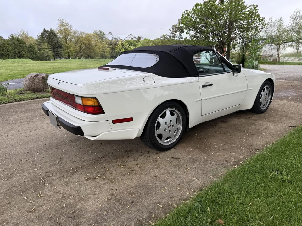 1990 Porsche 944 S2 - Image 9 of 31