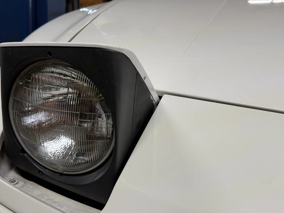 1990 Porsche 944 S2 - Image 25 of 31