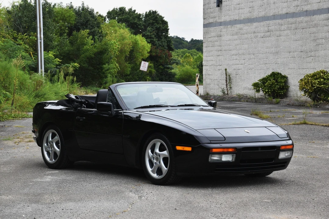 1990 Porsche 944 S2 - Image 24 of 31