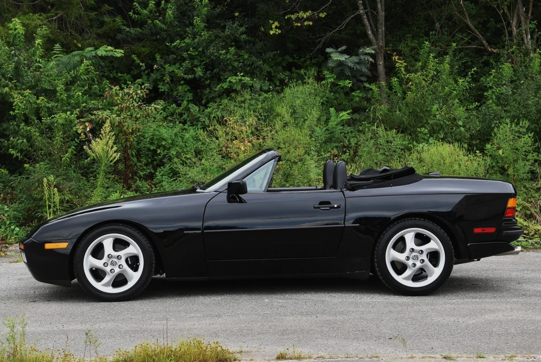 1990 Porsche 944 S2 - Image 7 of 31