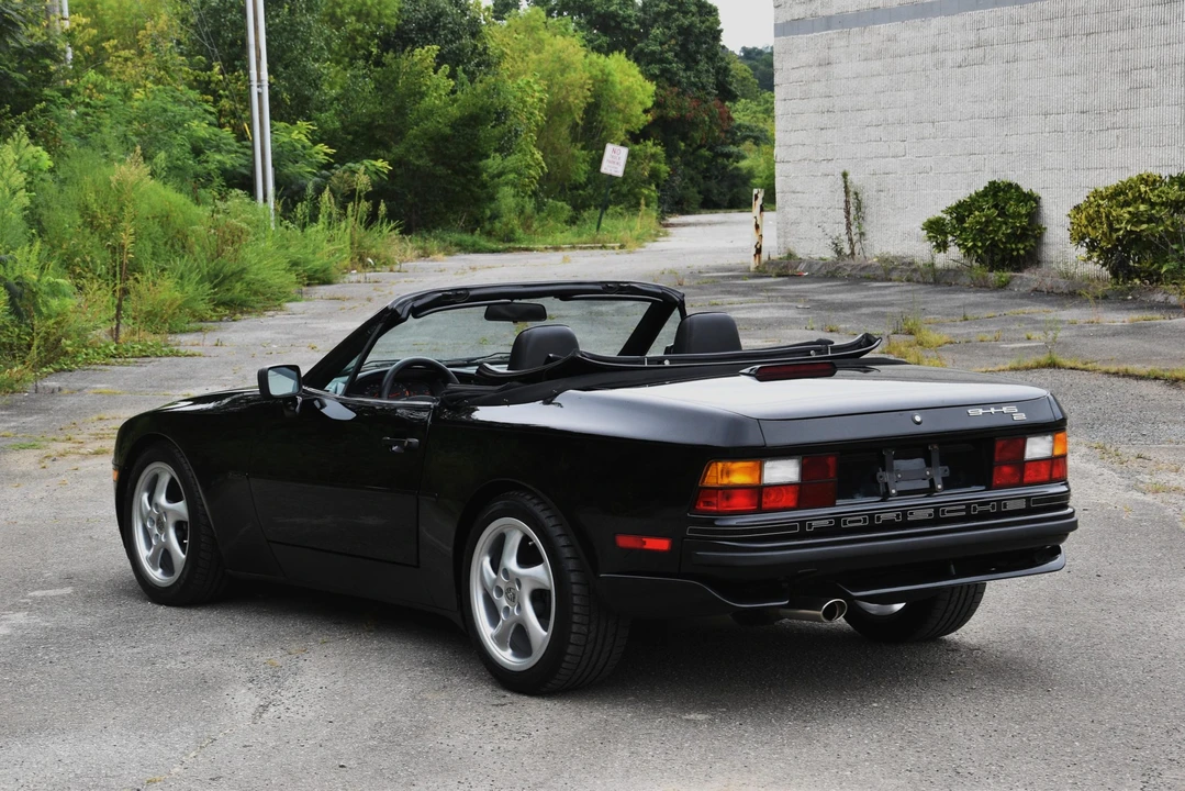 1990 Porsche 944 S2 - Image 12 of 31