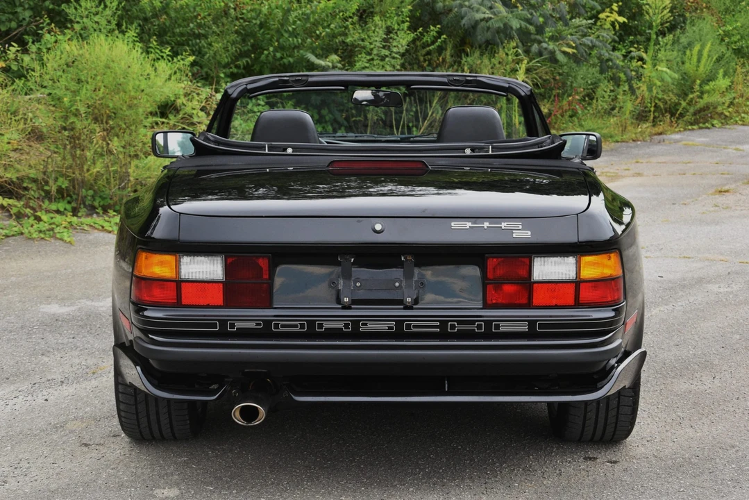 1990 Porsche 944 S2 - Image 15 of 31