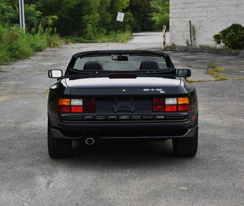 1990 Porsche 944 S2 - Image 13 of 31