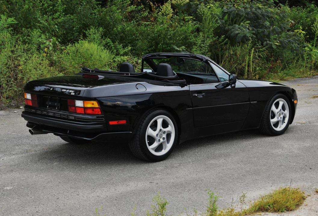 1990 Porsche 944 S2 - Image 16 of 31