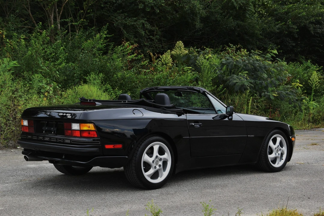 1990 Porsche 944 S2 - Image 17 of 31