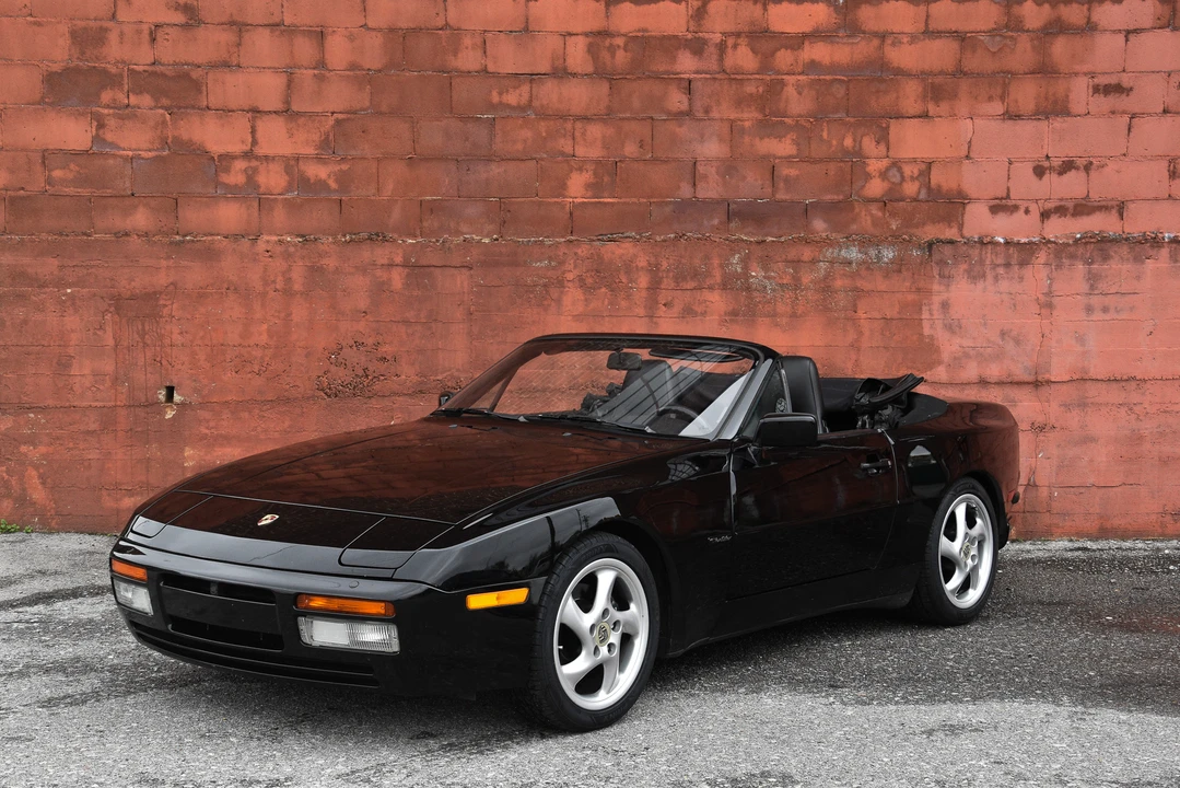 1990 Porsche 944 S2 - Image 3 of 31