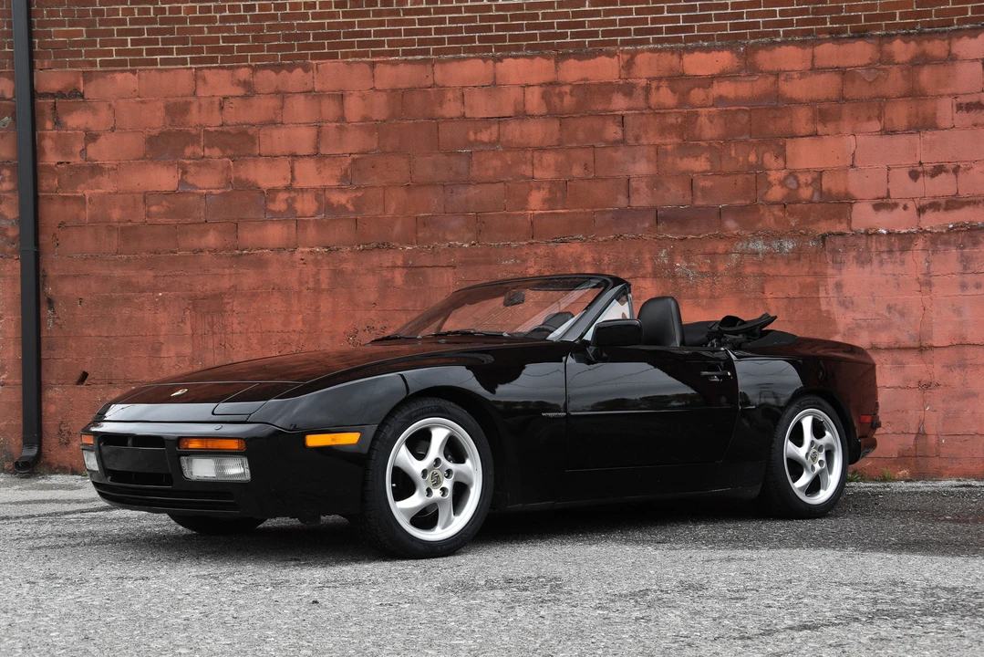 1990 Porsche 944 S2 - Image 4 of 31