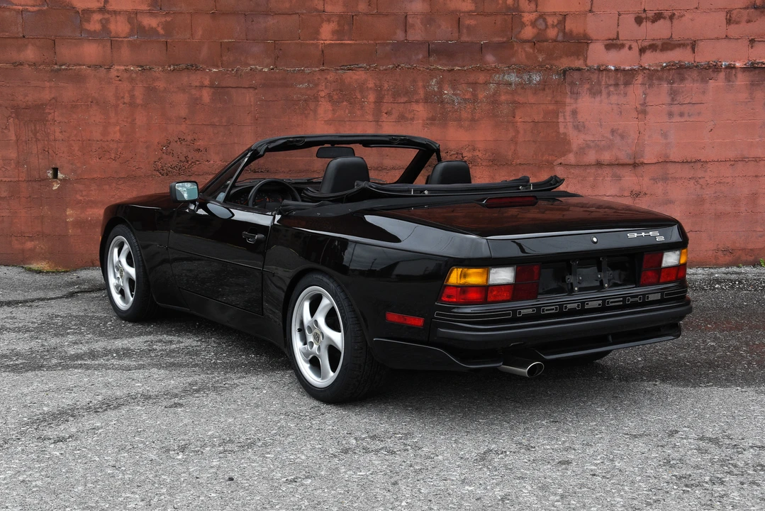 1990 Porsche 944 S2 - Image 16 of 31